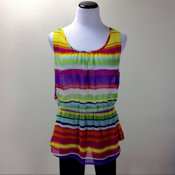 No Boundaries Rainbow Sleeveless Lace Up B… - Picture 2 of 7